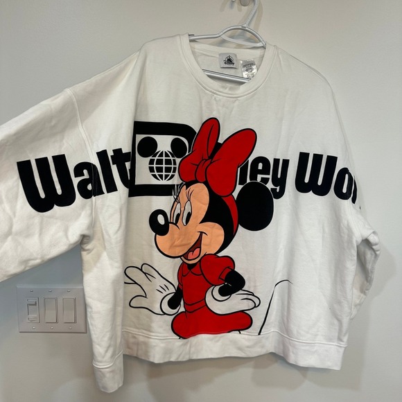 Disney Sweaters - Disney World Womens Sweatshirt XXL Minnie Mouse Crewneck Long Sleeve Lounge